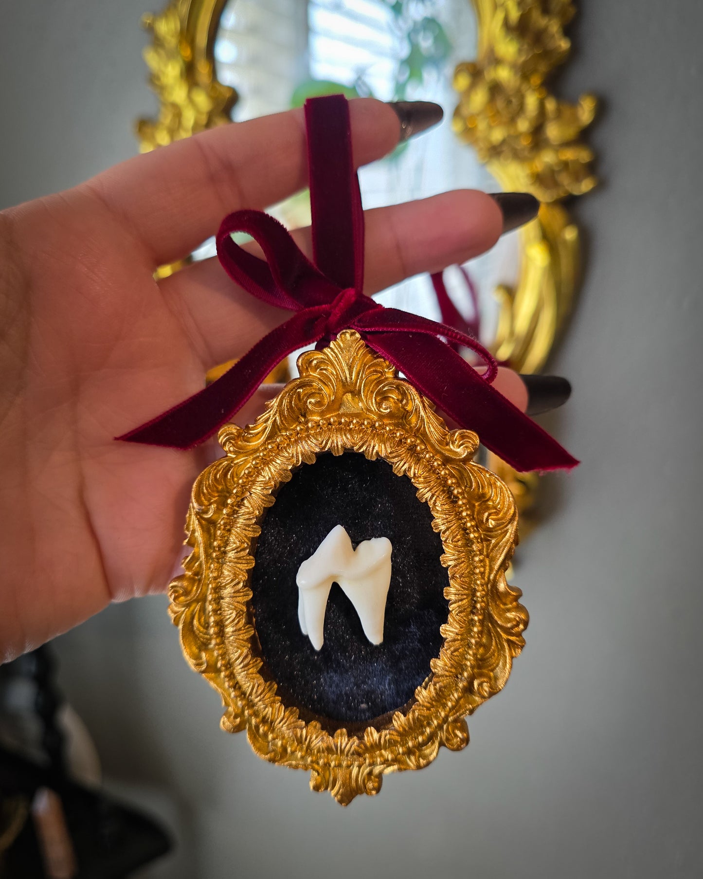 1 Christmas bone ornaments